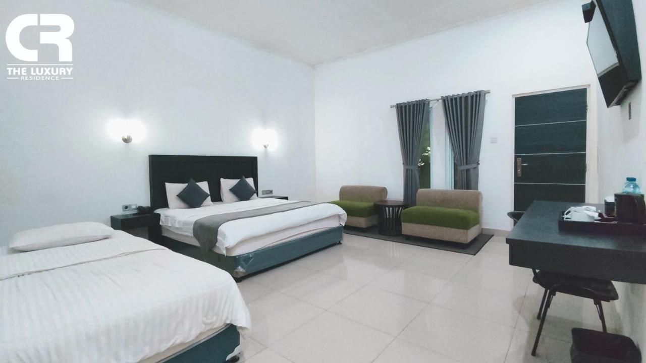 Charaka Residence Banjarnegara Экстерьер фото
