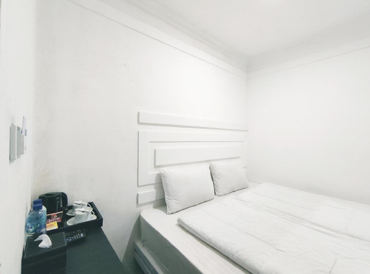 Charaka Residence Banjarnegara Экстерьер фото