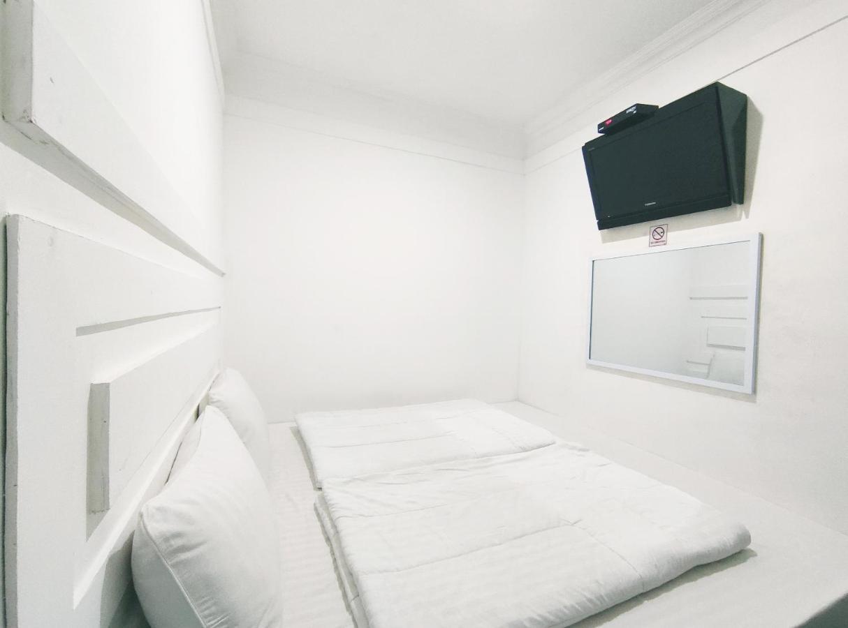 Charaka Residence Banjarnegara Экстерьер фото