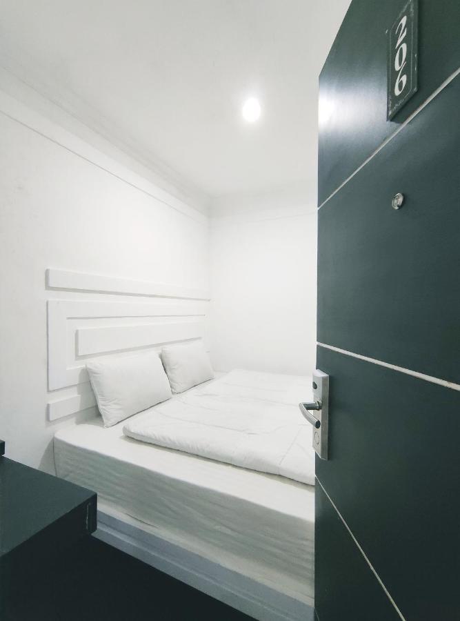 Charaka Residence Banjarnegara Экстерьер фото
