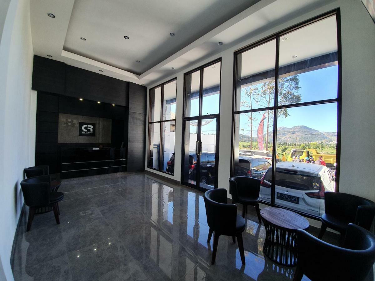 Charaka Residence Banjarnegara Экстерьер фото